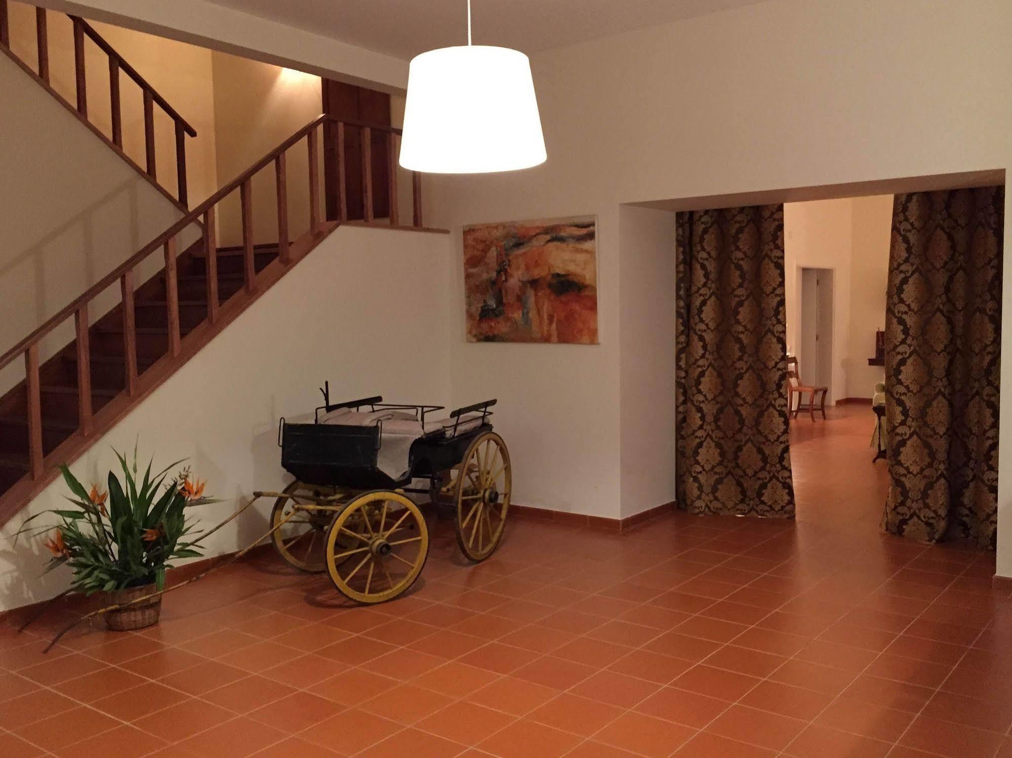 Casa Do Alfaro Villa อซามบูจา ภายนอก รูปภาพ